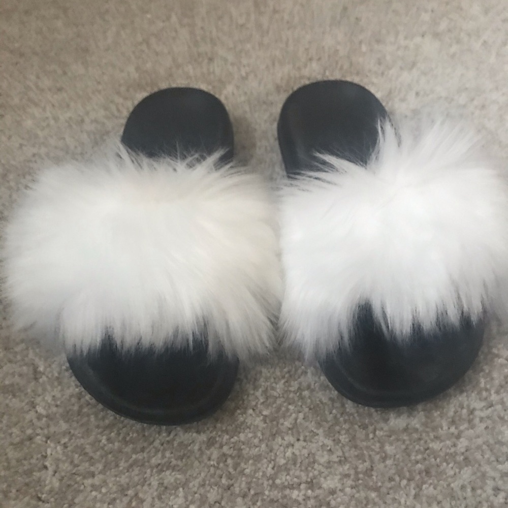 Faux Fur Sandals - White Fur